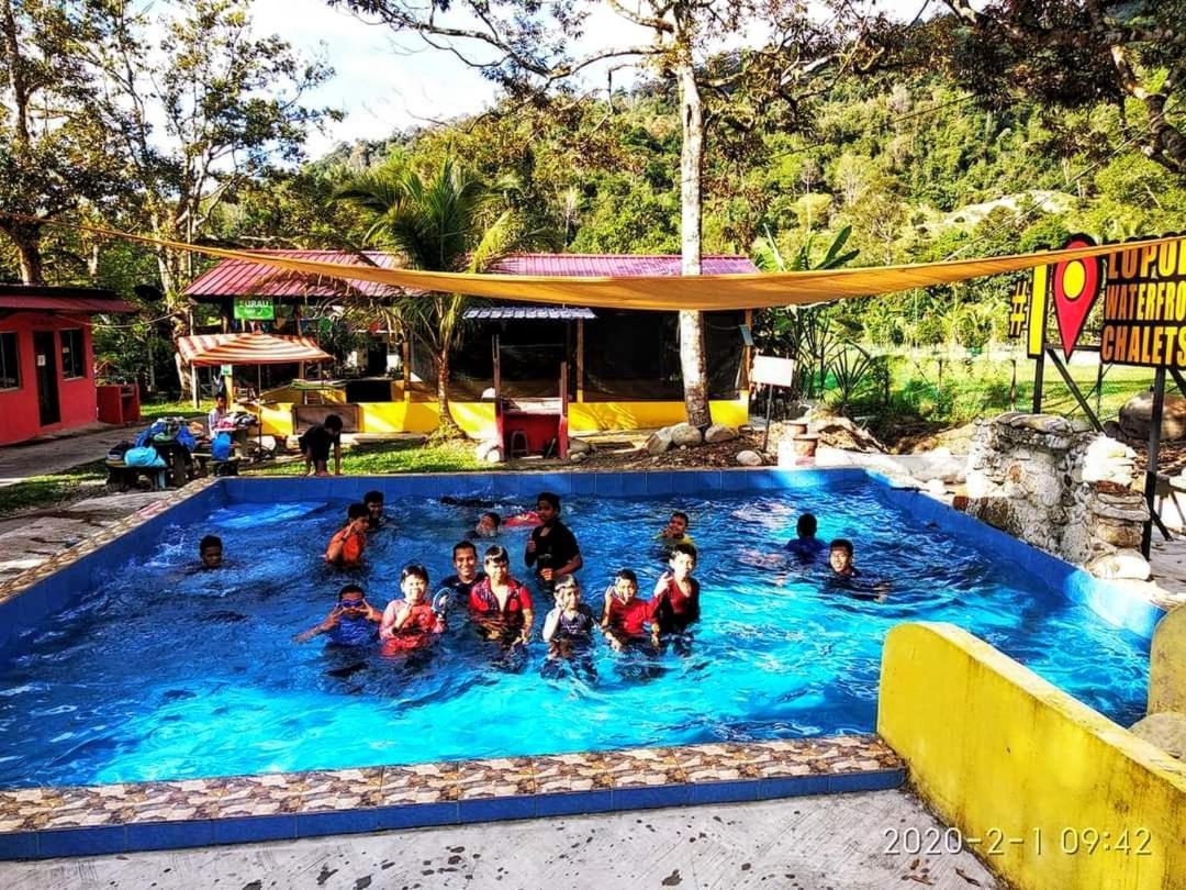 Lopoh Waterfront Budget Chalets Villa Hulu Langat Exterior foto